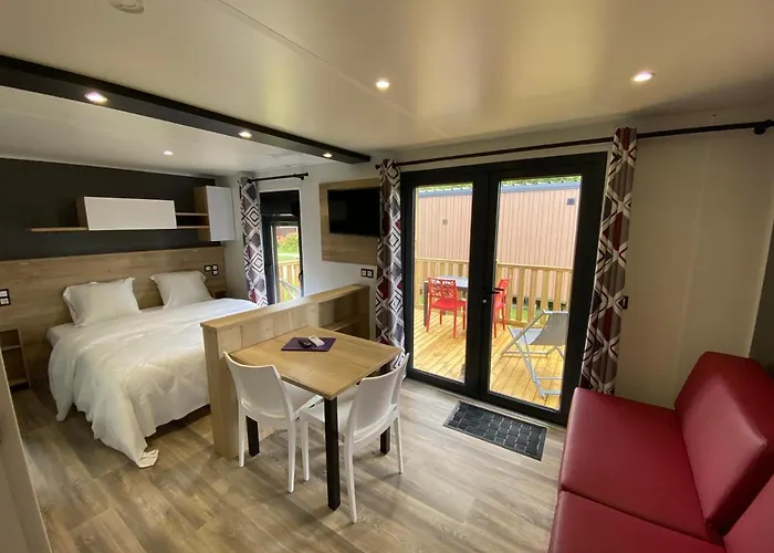 Domaine Les Abberts אתר קמפינג 3*