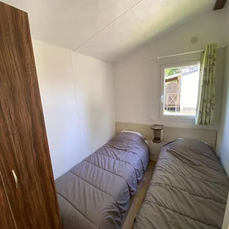 Κάμπινγκ Domaine Les Abberts Ares