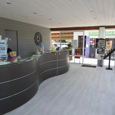 Domaine Les Abberts 3* Ares